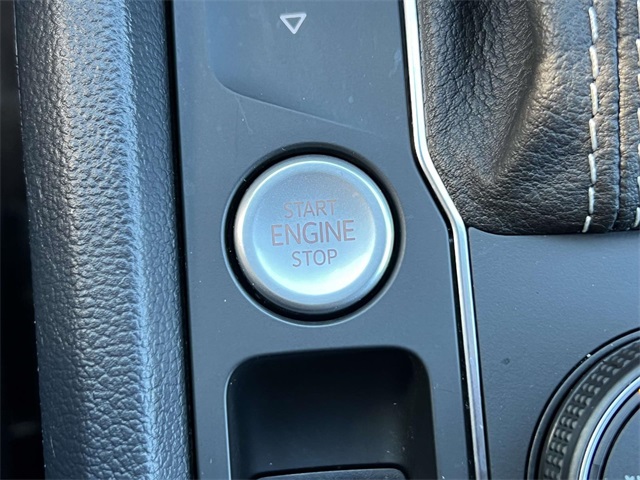 used 2022 Volkswagen Atlas Cross Sport car, priced at $25,847