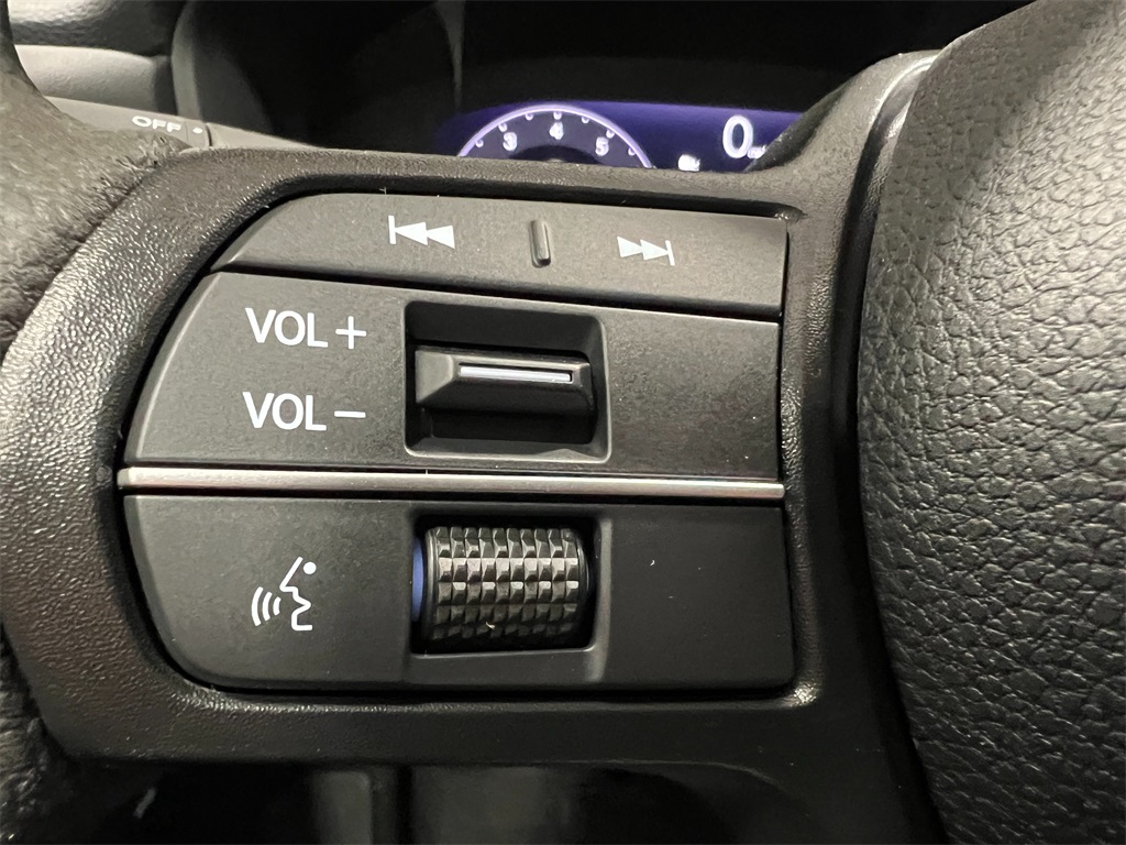 2025 Honda Accord LX Sedan 4 Dr. FWD 20