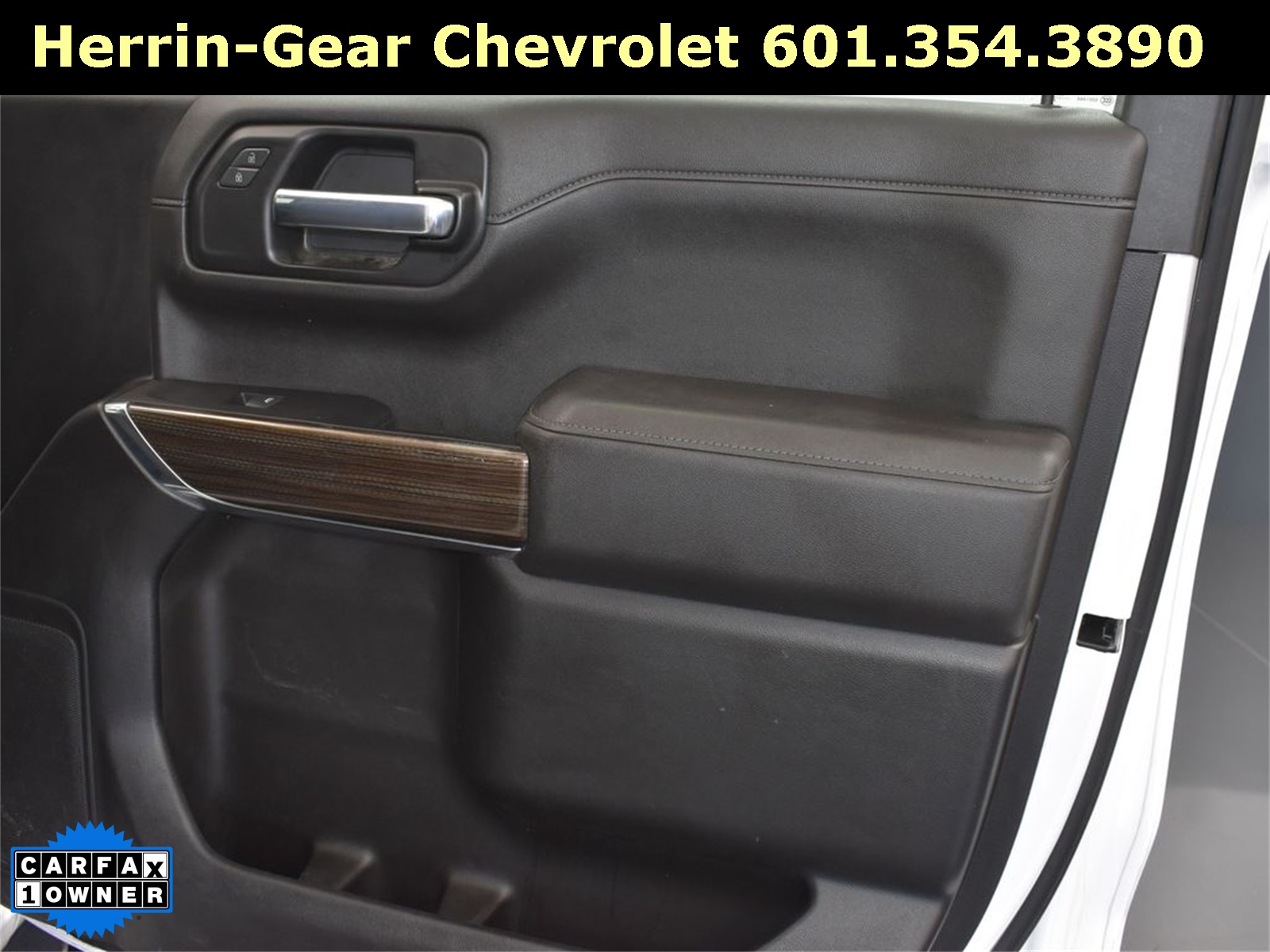 2022 Summit White Chevrolet Silverado 1500 LTD LT 4X4