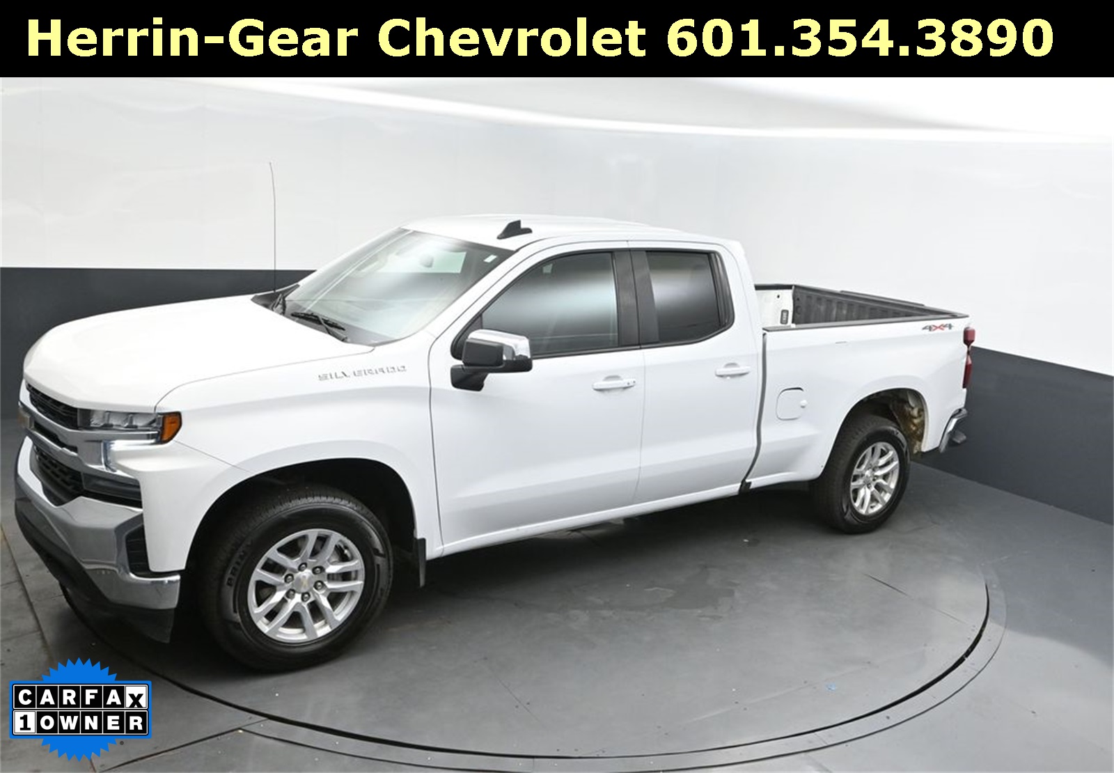 2022 Summit White Chevrolet Silverado 1500 LTD LT 4X4