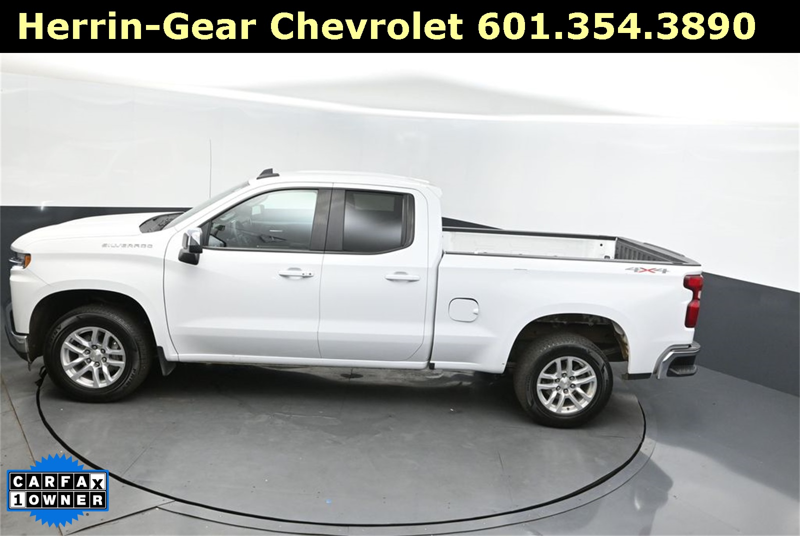 2022 Summit White Chevrolet Silverado 1500 LTD LT 4X4