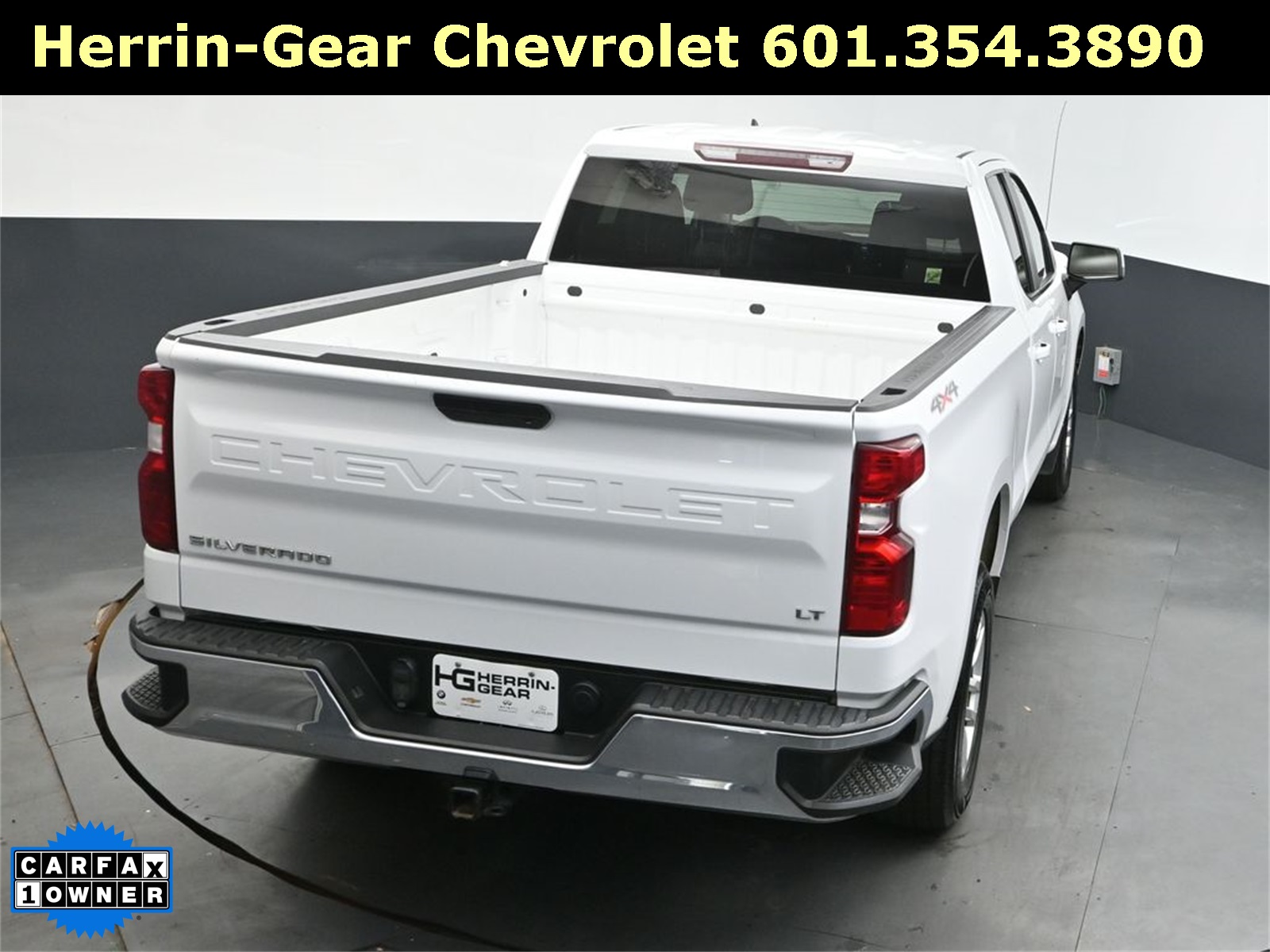 2022 Summit White Chevrolet Silverado 1500 LTD LT 4X4