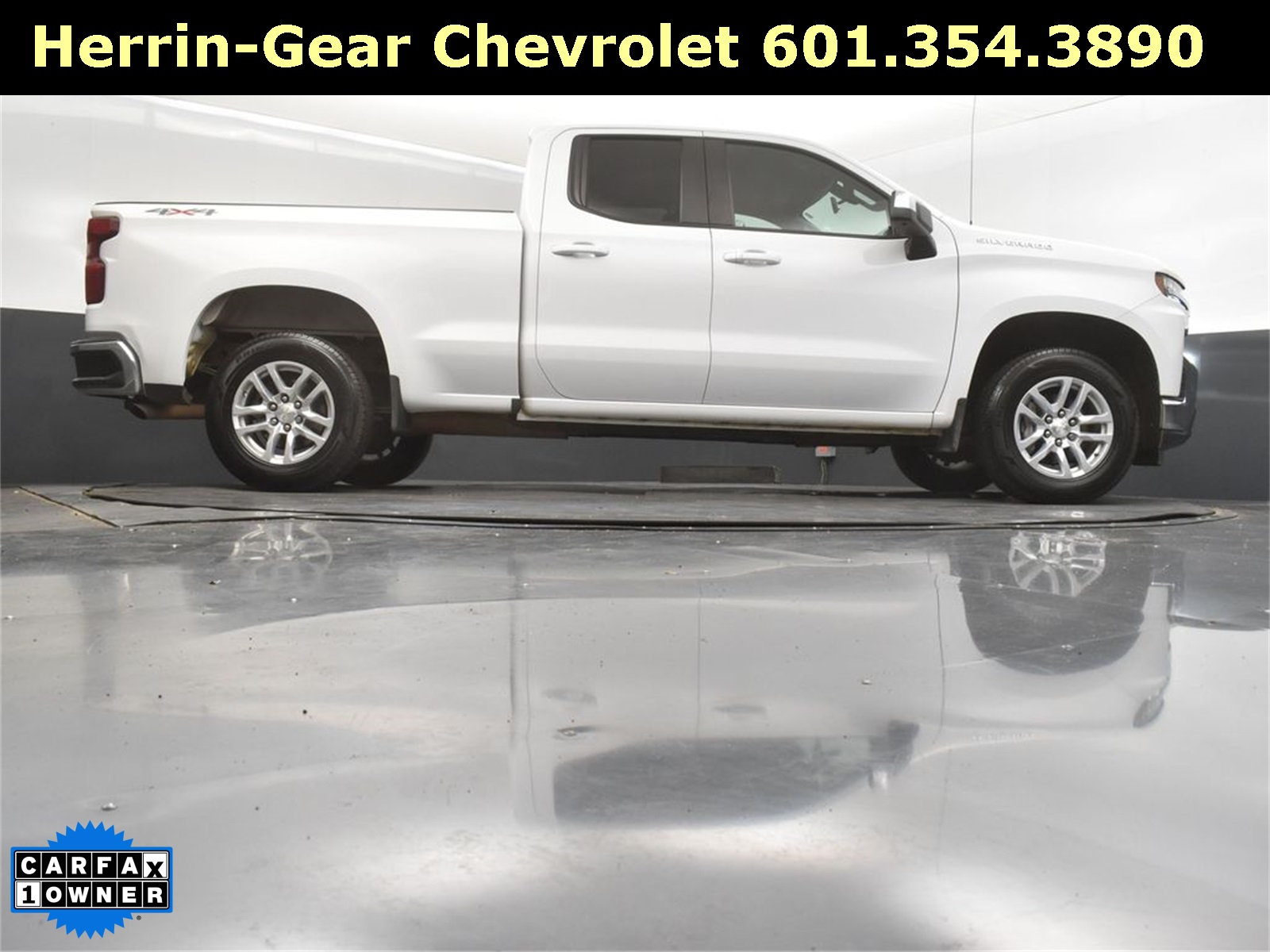 2022 Summit White Chevrolet Silverado 1500 LTD LT 4X4