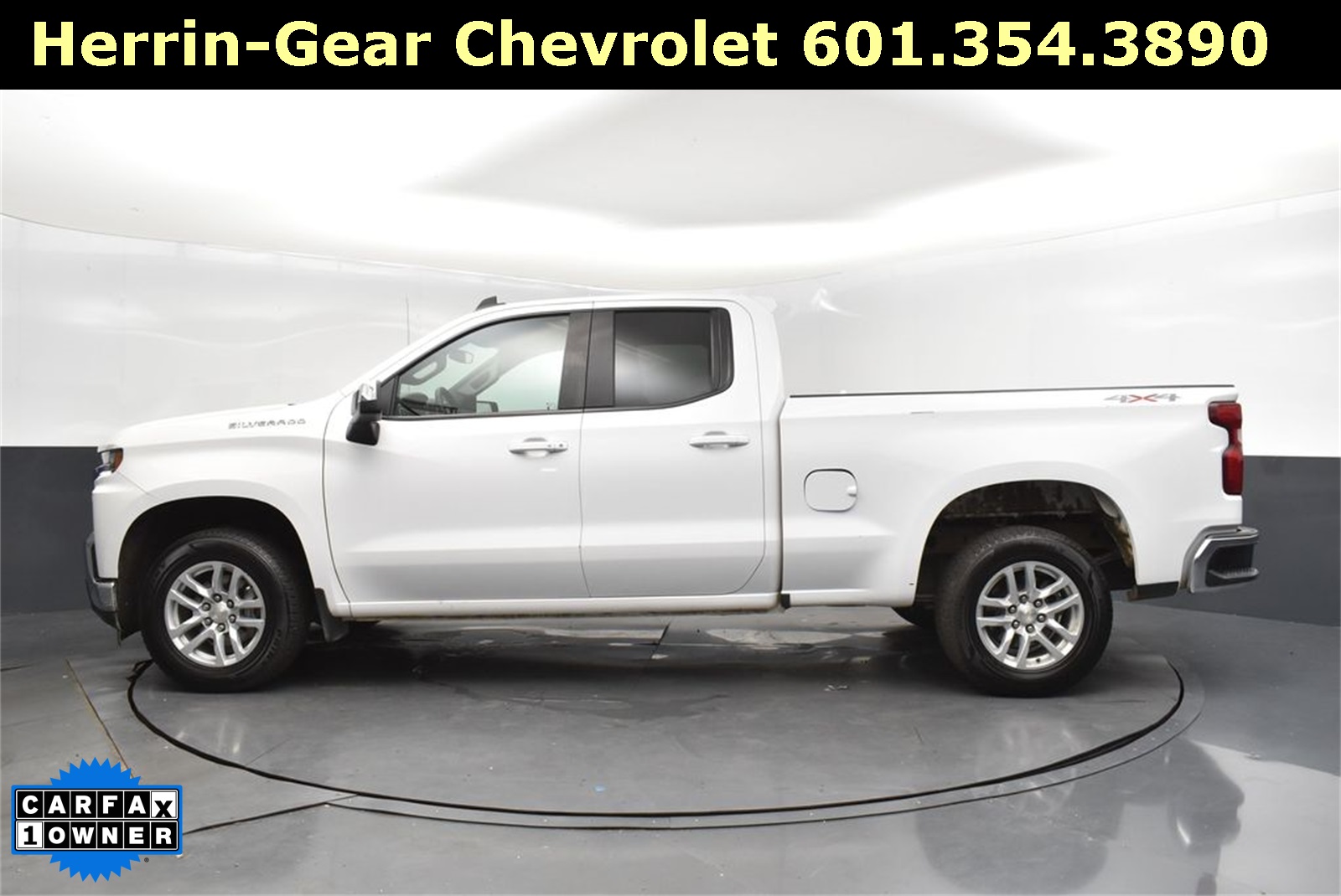 2022 Summit White Chevrolet Silverado 1500 LTD LT 4X4
