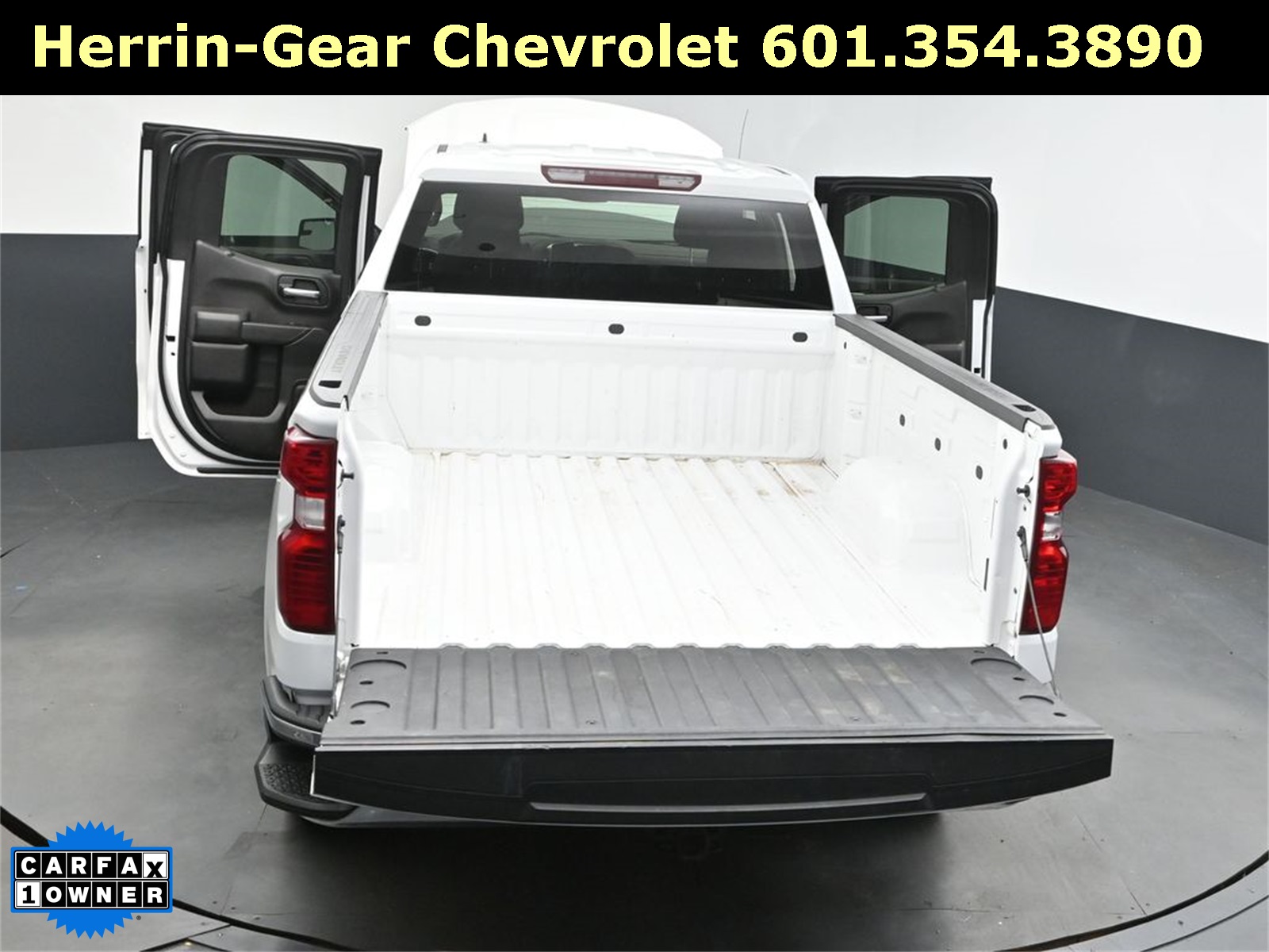 2022 Summit White Chevrolet Silverado 1500 LTD LT 4X4