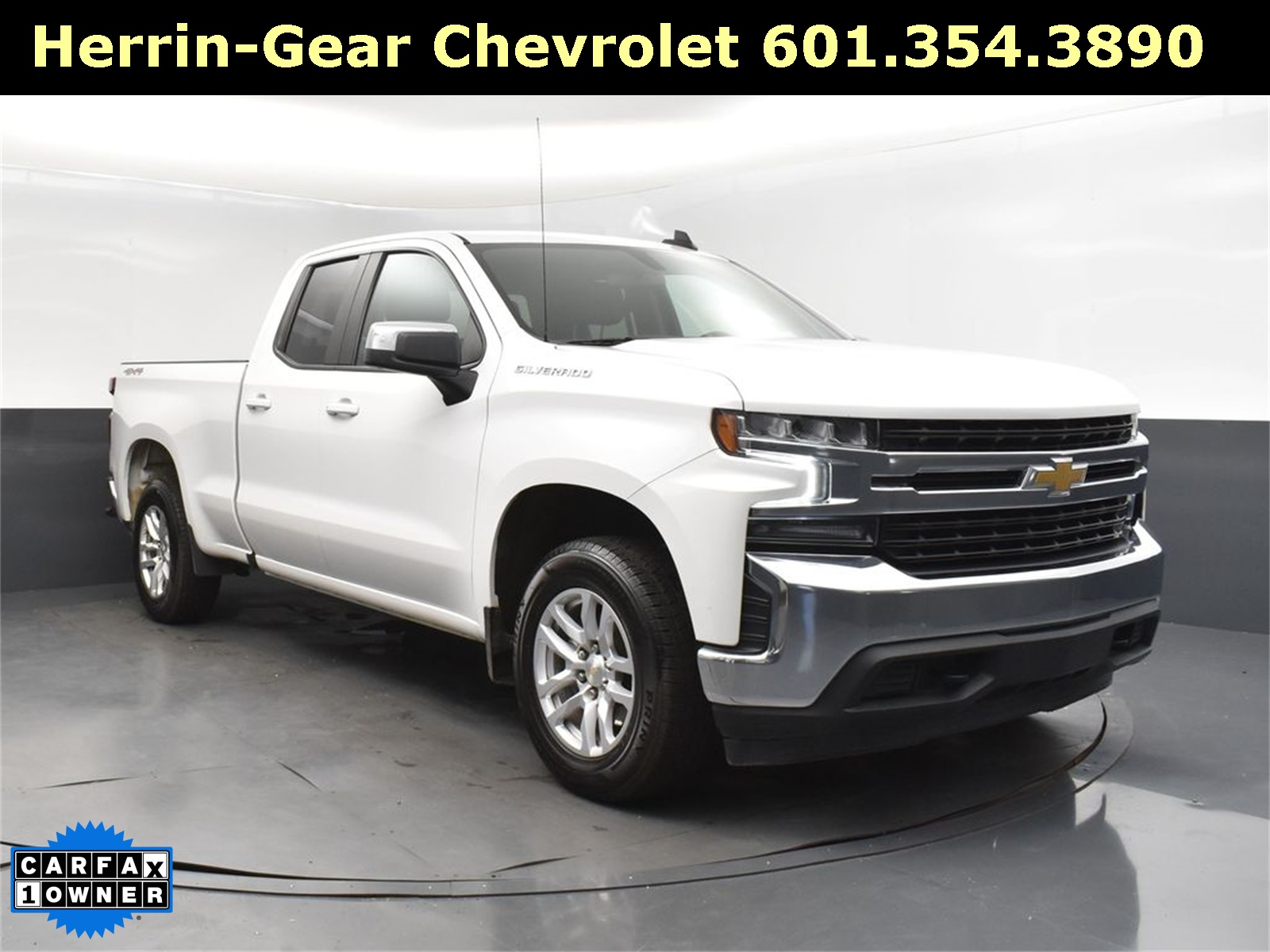 2022 Summit White Chevrolet Silverado 1500 LTD LT 4X4