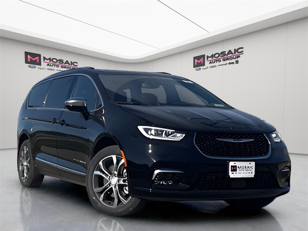 New 2026 Chrysler Pacifica Pinnacle Vans