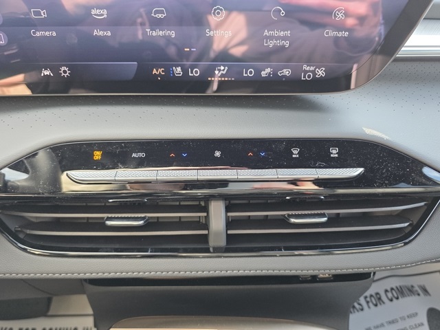 2025 Buick Enclave Avenir