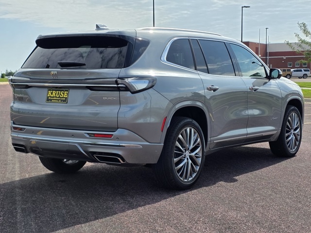 2025 Buick Enclave Avenir