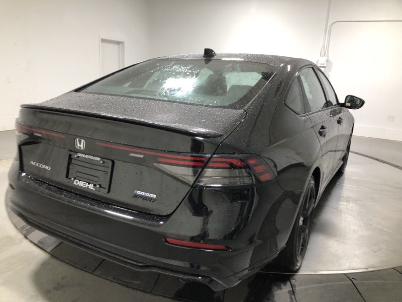 2025 Honda Accord Hybrid Sport-L photo 4