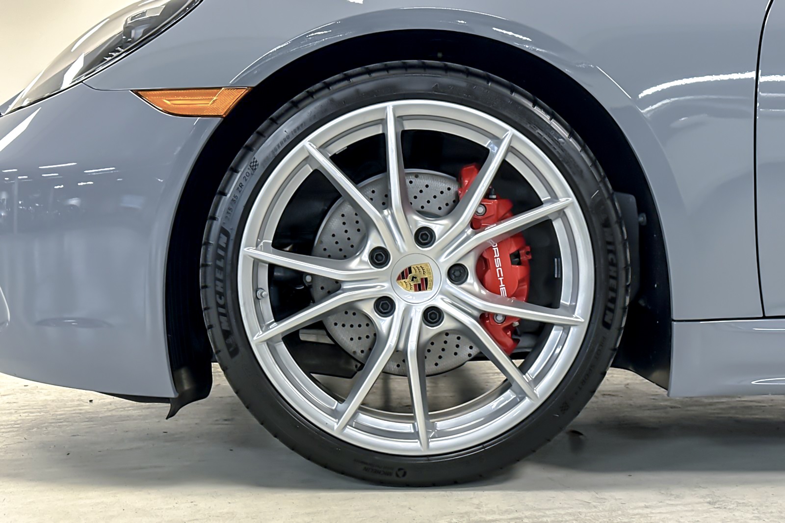 2025 Porsche Boxster S photo 21