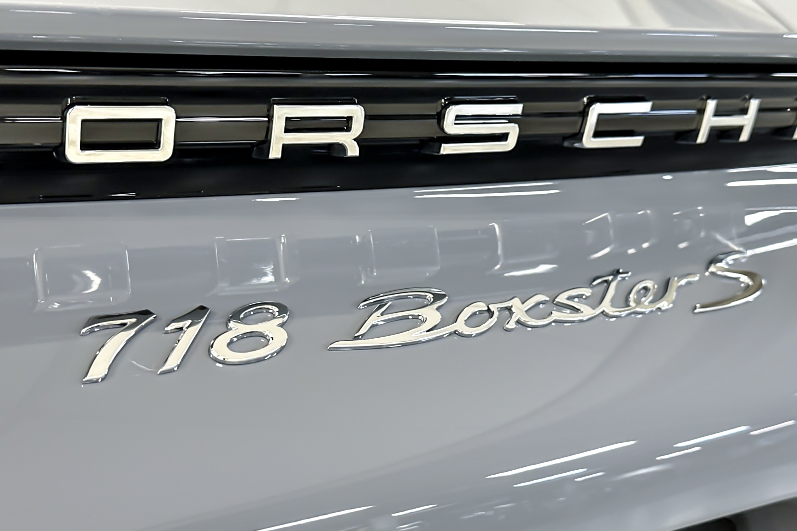 2025 Porsche Boxster S photo 22