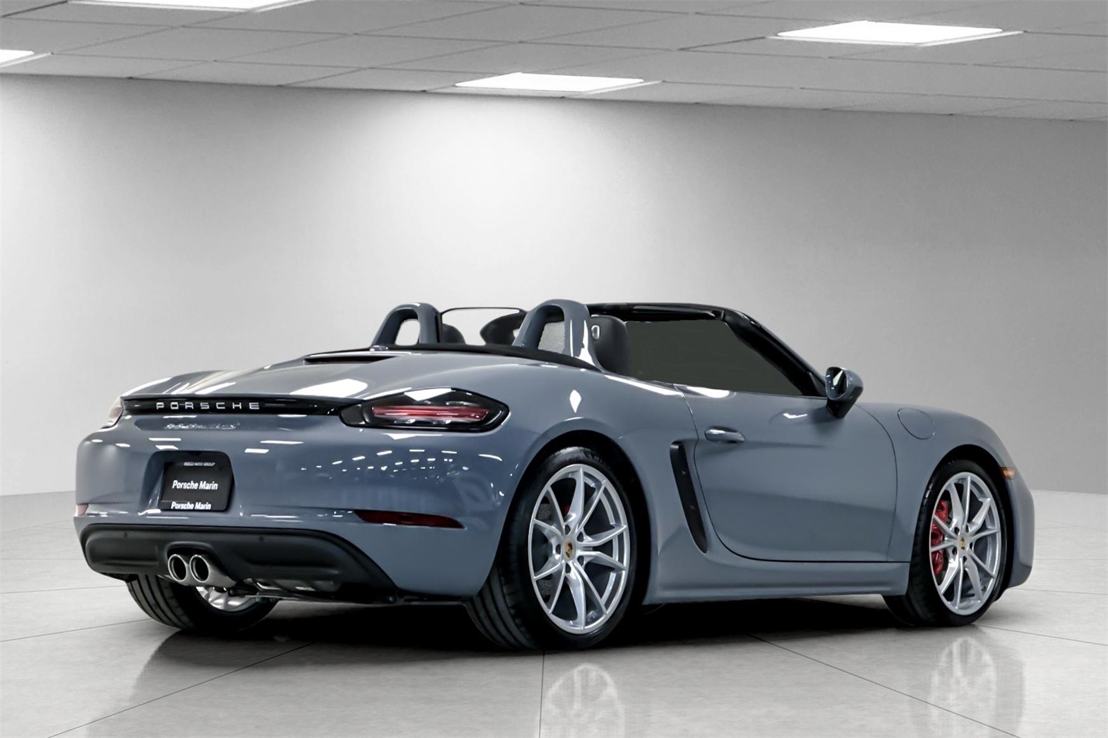 2025 Porsche Boxster S photo 8