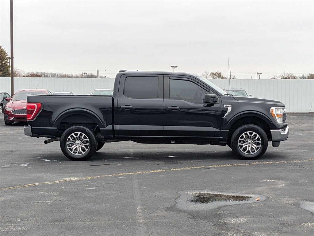 2021 Ford F-150 XLT photo 8