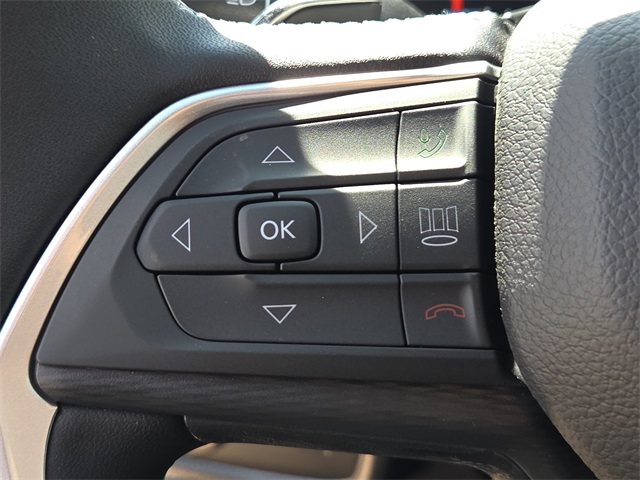 2025 Jeep Grand Cherokee Laredo photo 19