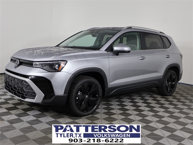 2025 Volkswagen Taos SE's photo