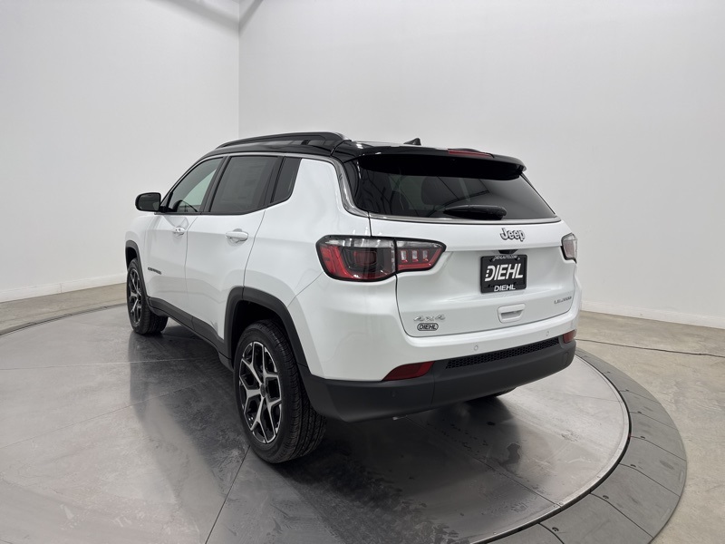 2026 Jeep Compass Limited photo 3