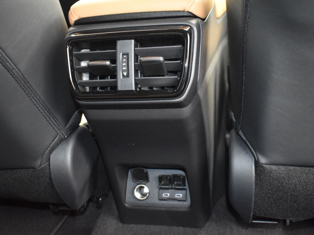 2026 Lexus NX 350 Luxury AWD photo 17