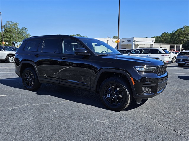2025 Jeep Grand Cherokee L Altitude X 4x2
