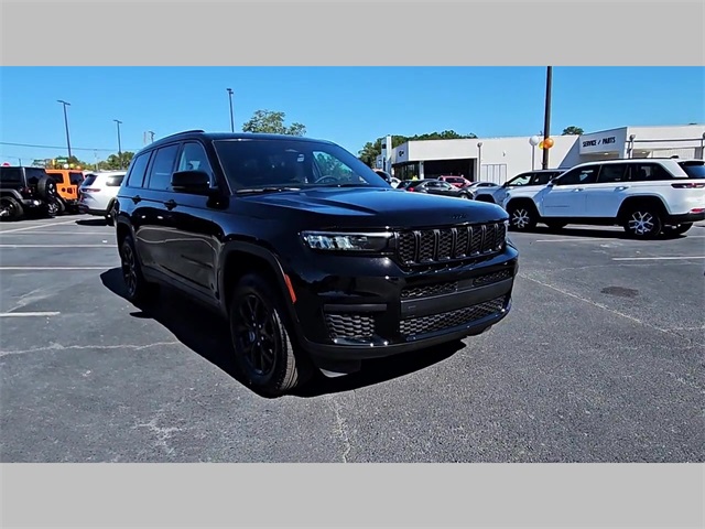2025 Jeep Grand Cherokee L Altitude X 4x2
