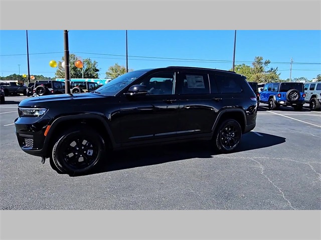 2025 Jeep Grand Cherokee L Altitude X 4x2