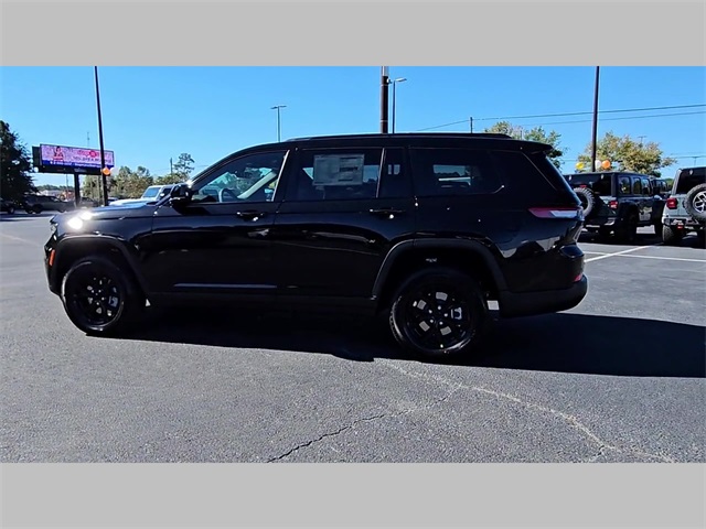 2025 Jeep Grand Cherokee L Altitude X 4x2