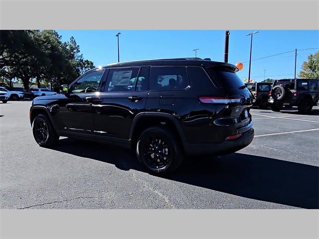 2025 Jeep Grand Cherokee L Altitude X 4x2