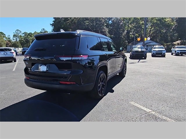 2025 Jeep Grand Cherokee L Altitude X 4x2