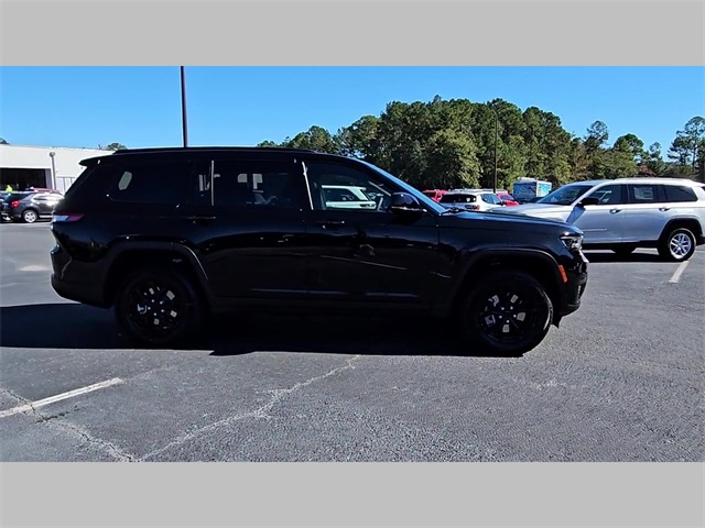 2025 Jeep Grand Cherokee L Altitude X 4x2