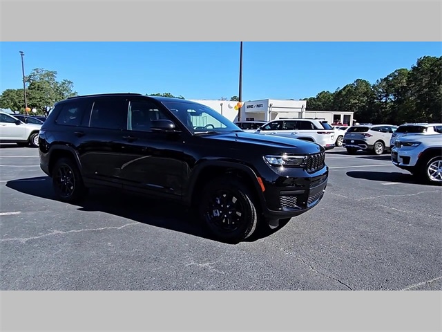 2025 Jeep Grand Cherokee L Altitude X 4x2
