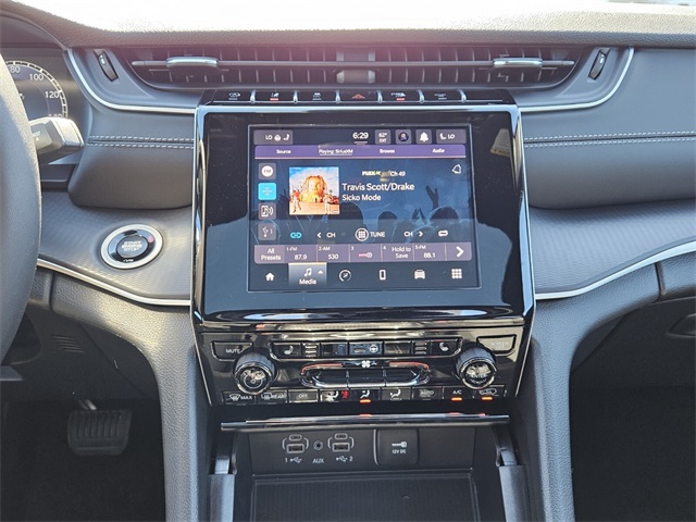 2025 Jeep Grand Cherokee L Altitude X 4x2