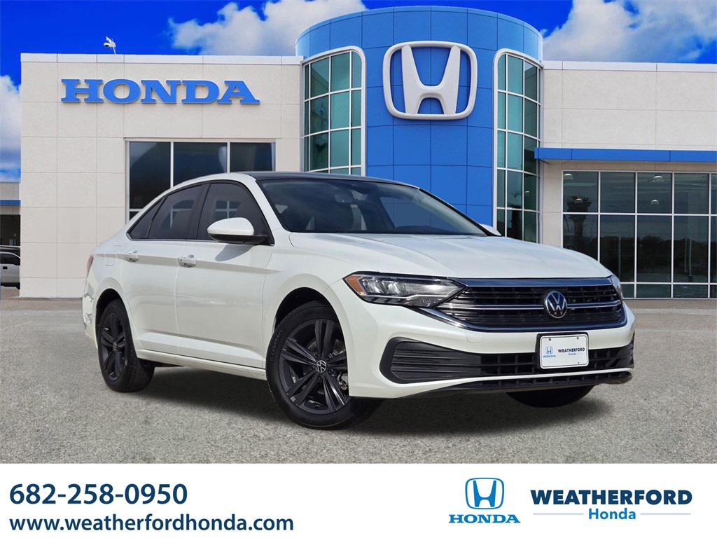 2024 Volkswagen Jetta SE's photo