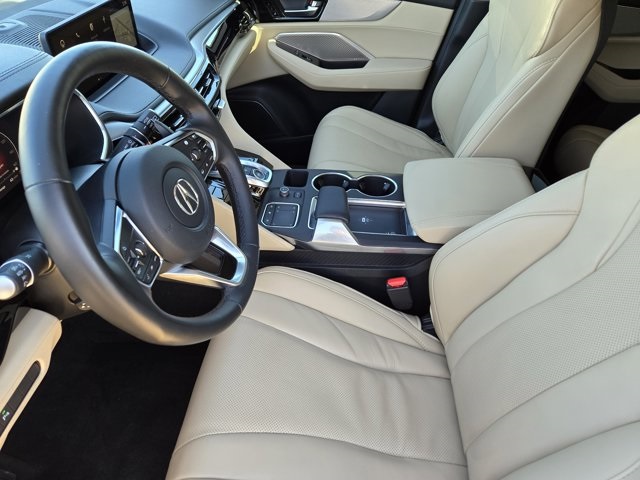 used 2023 Acura MDX car, priced at $39,300