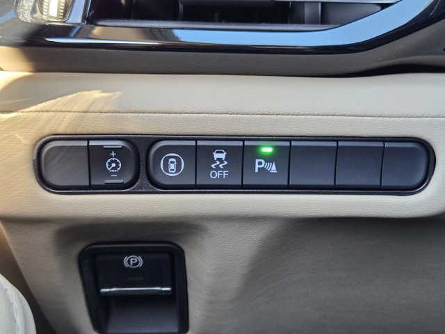 used 2023 Acura MDX car, priced at $39,300