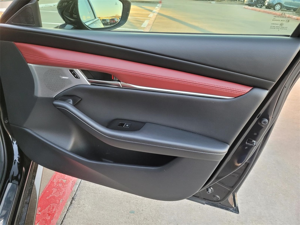 used 2025 Mazda Mazda3 car, priced at $32,500