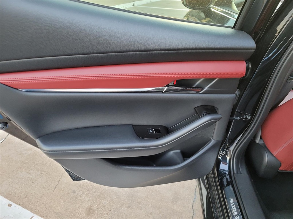 used 2025 Mazda Mazda3 car, priced at $32,500