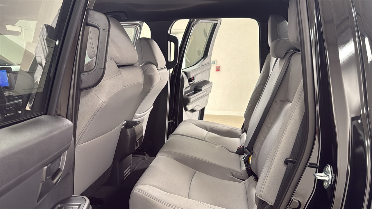 2025 Toyota Tacoma SR5 Double Cab photo 13