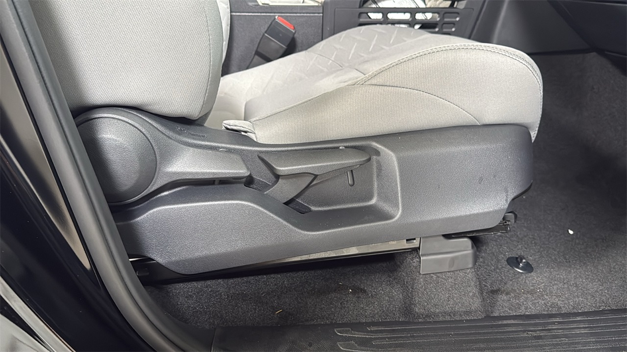 2025 Toyota Tacoma SR5 Double Cab photo 18