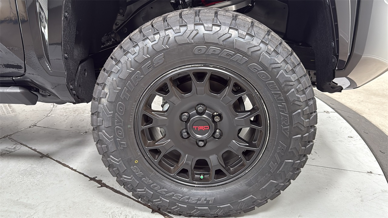 2025 Toyota Tacoma SR5 Double Cab photo 20