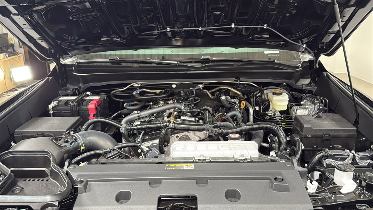 2025 Toyota Tacoma SR5 Double Cab photo 23