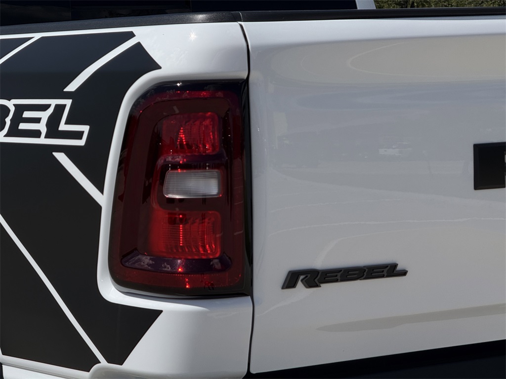 2025 Ram 1500 Rebel photo 8