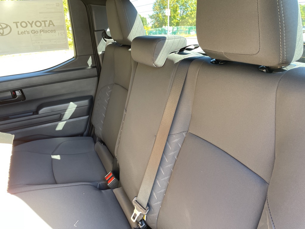 2025 Toyota Tacoma SR5 4x4 Double Cab photo 4