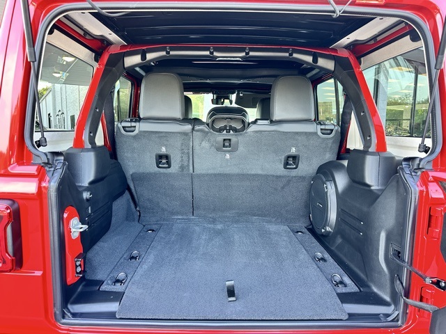 2025 Firecracker Red Clearcoat Jeep Wrangler Sahara 4X4 SUV