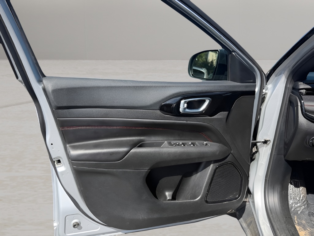 Used 2025 Jeep Compass SUV