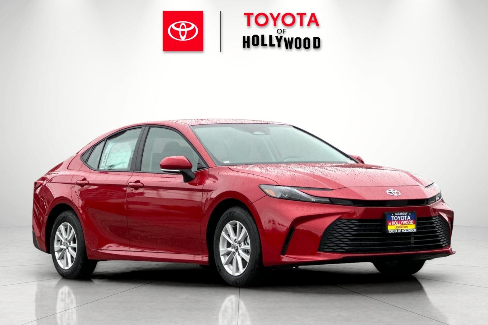 2026 Toyota Camry LE's photo
