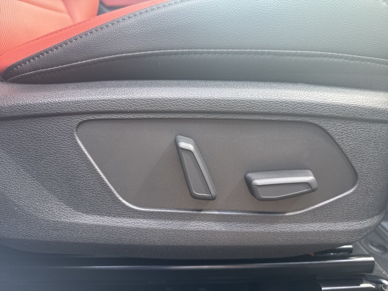 2026 Kia Sportage photo 17