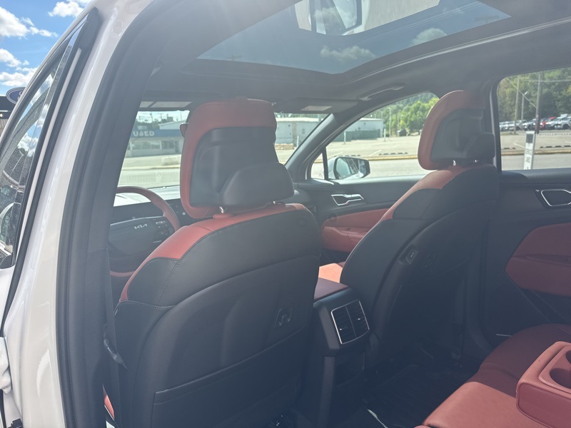 2026 Kia Sportage photo 23