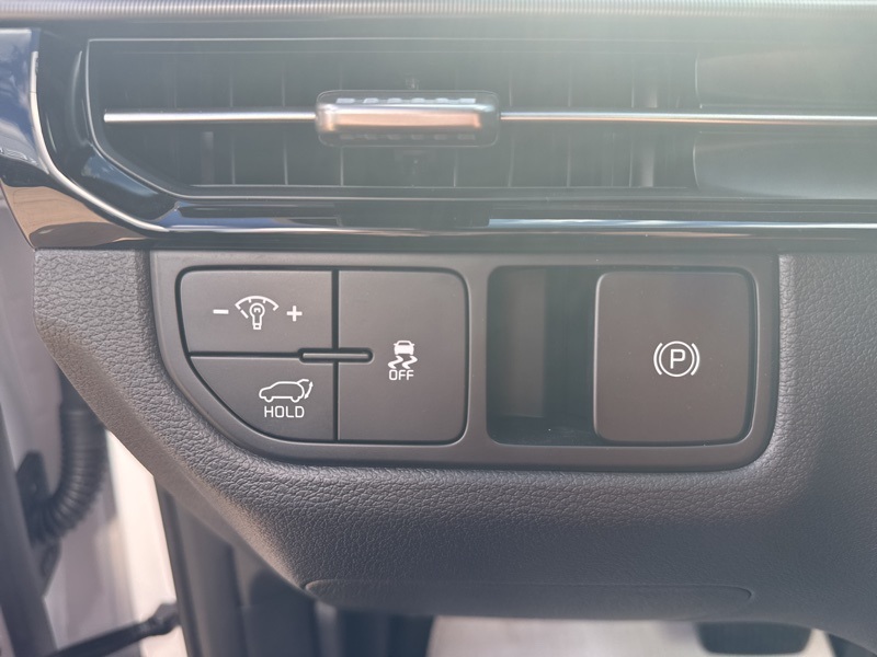 2026 Kia Sportage photo 29