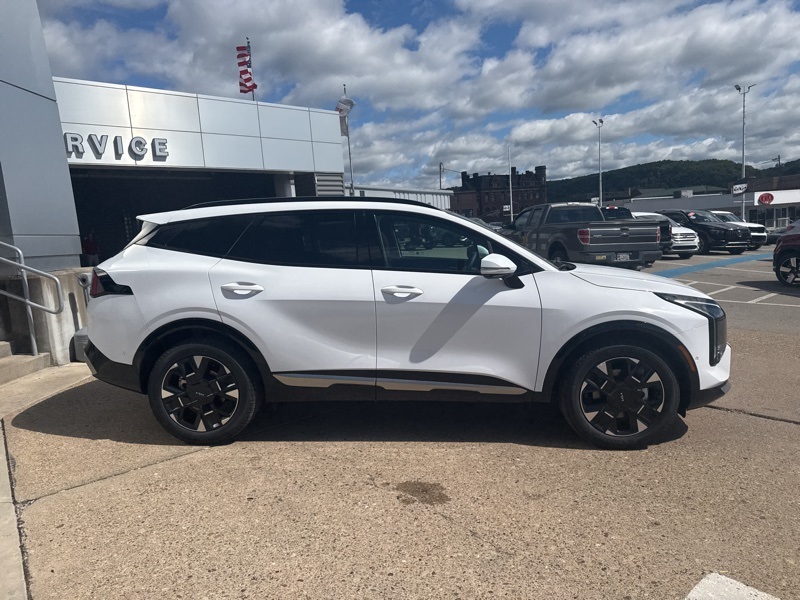 2026 Kia Sportage photo 8