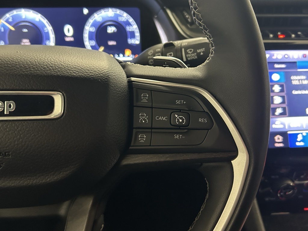 used 2023 Jeep Grand Cherokee car, priced at $27,786